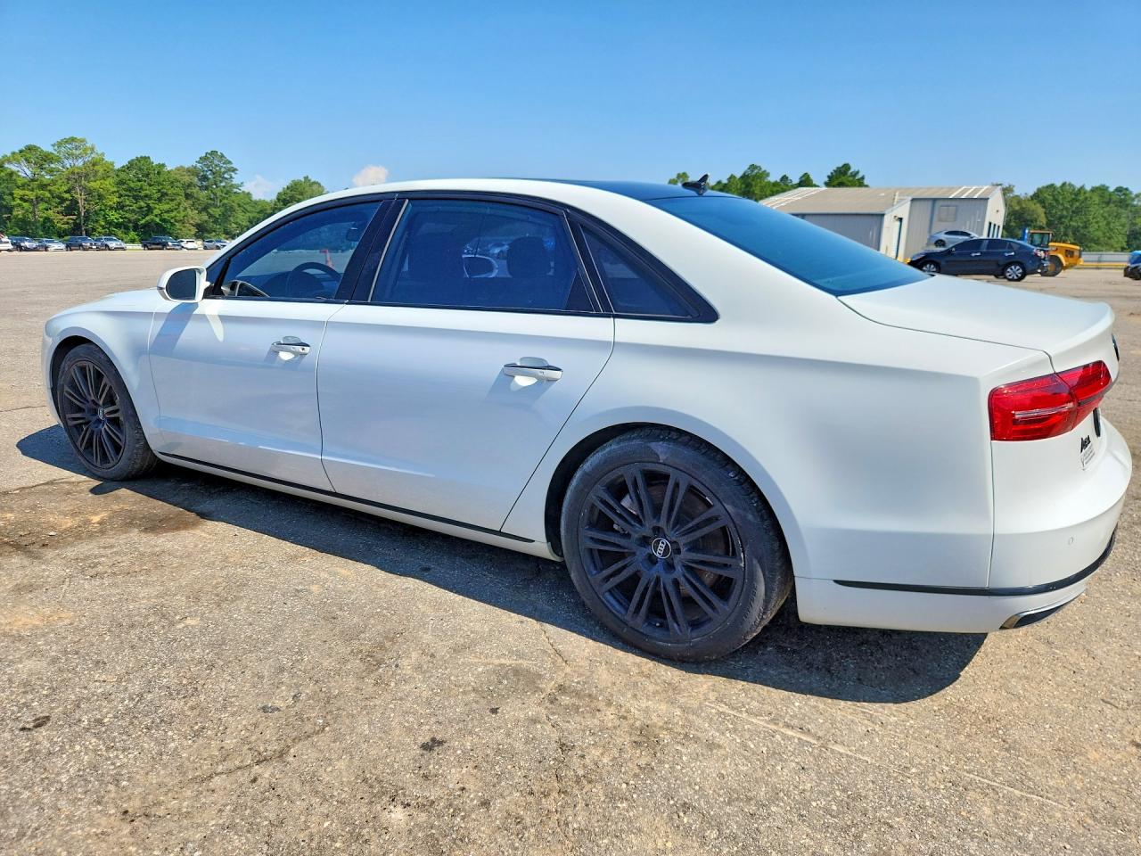 Audi A8 L Quattro