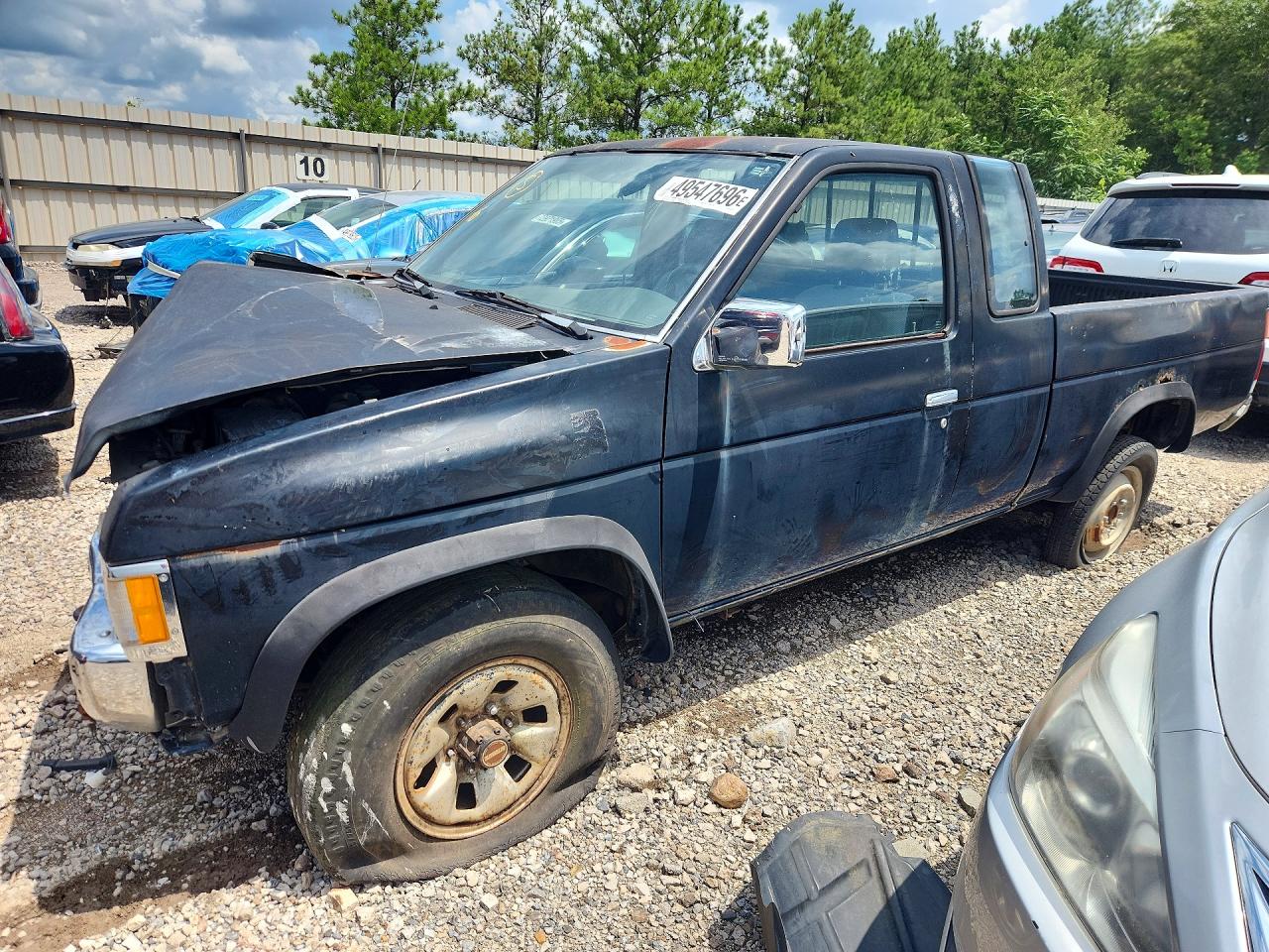Salvage Nissan Navara Image