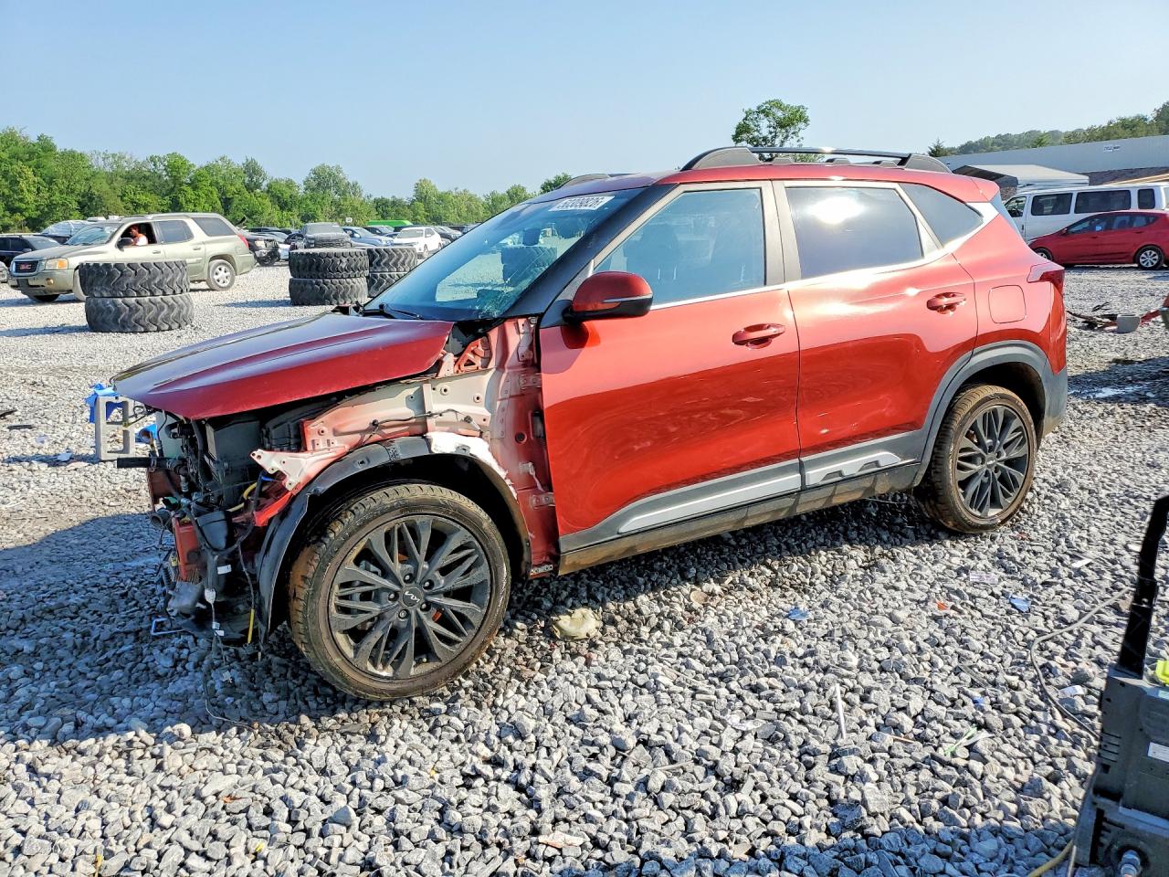 Salvage Kia Seltos Image