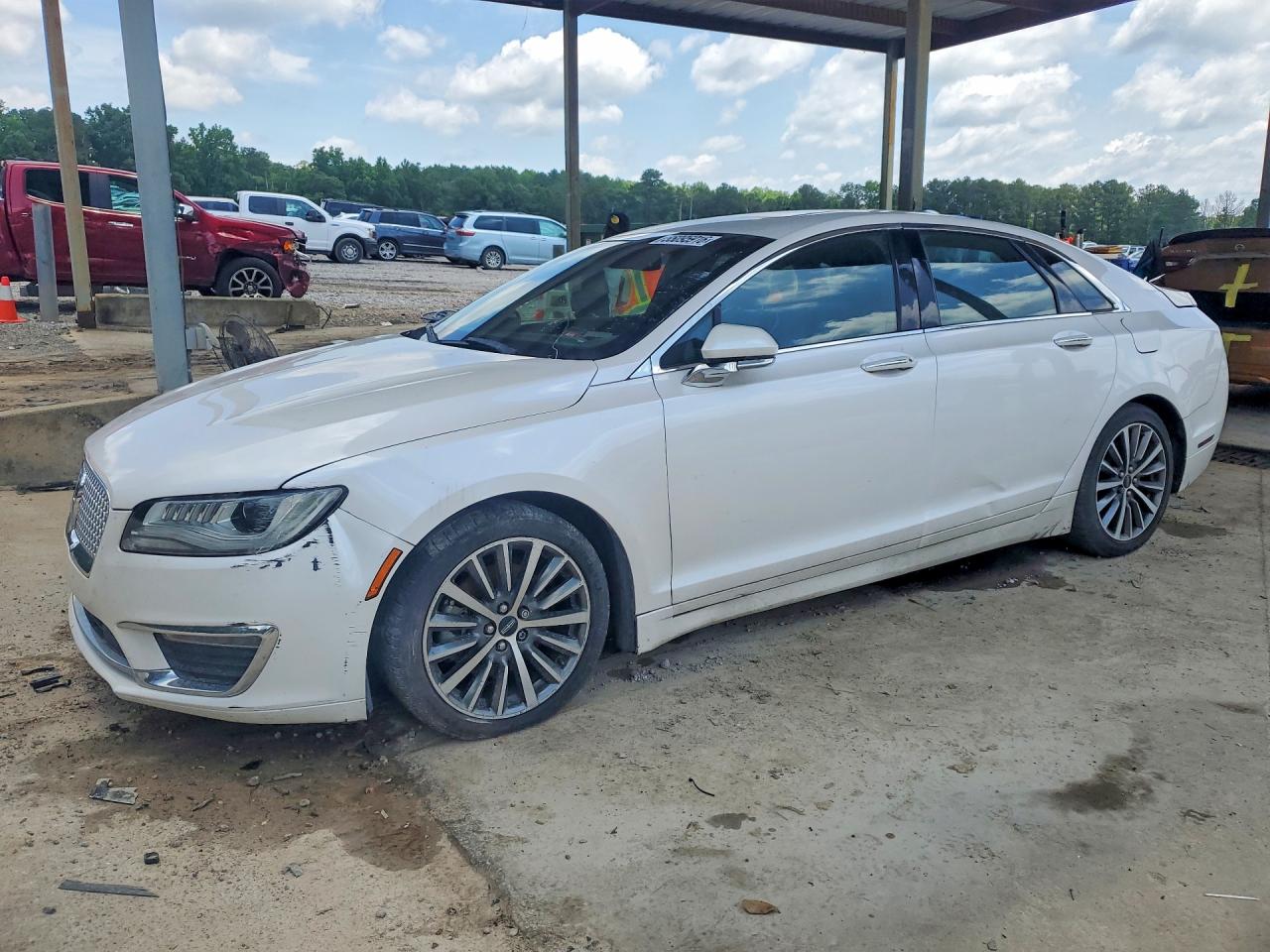 Salvage Lincoln MKZ Image