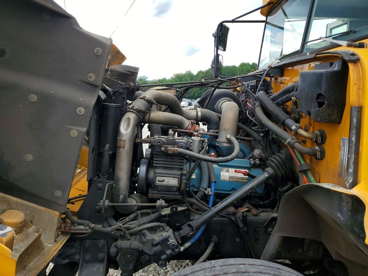 International 3000 3800