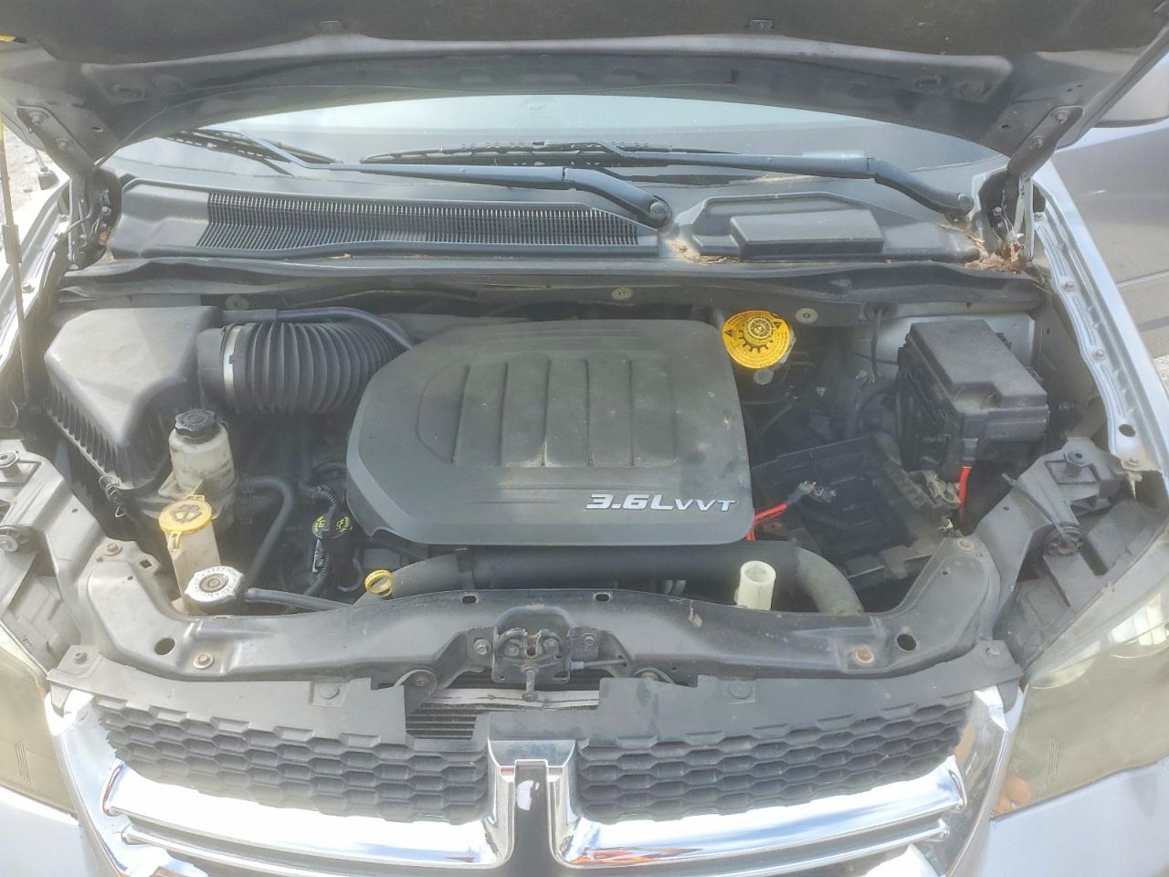 Dodge Caravan Sxt