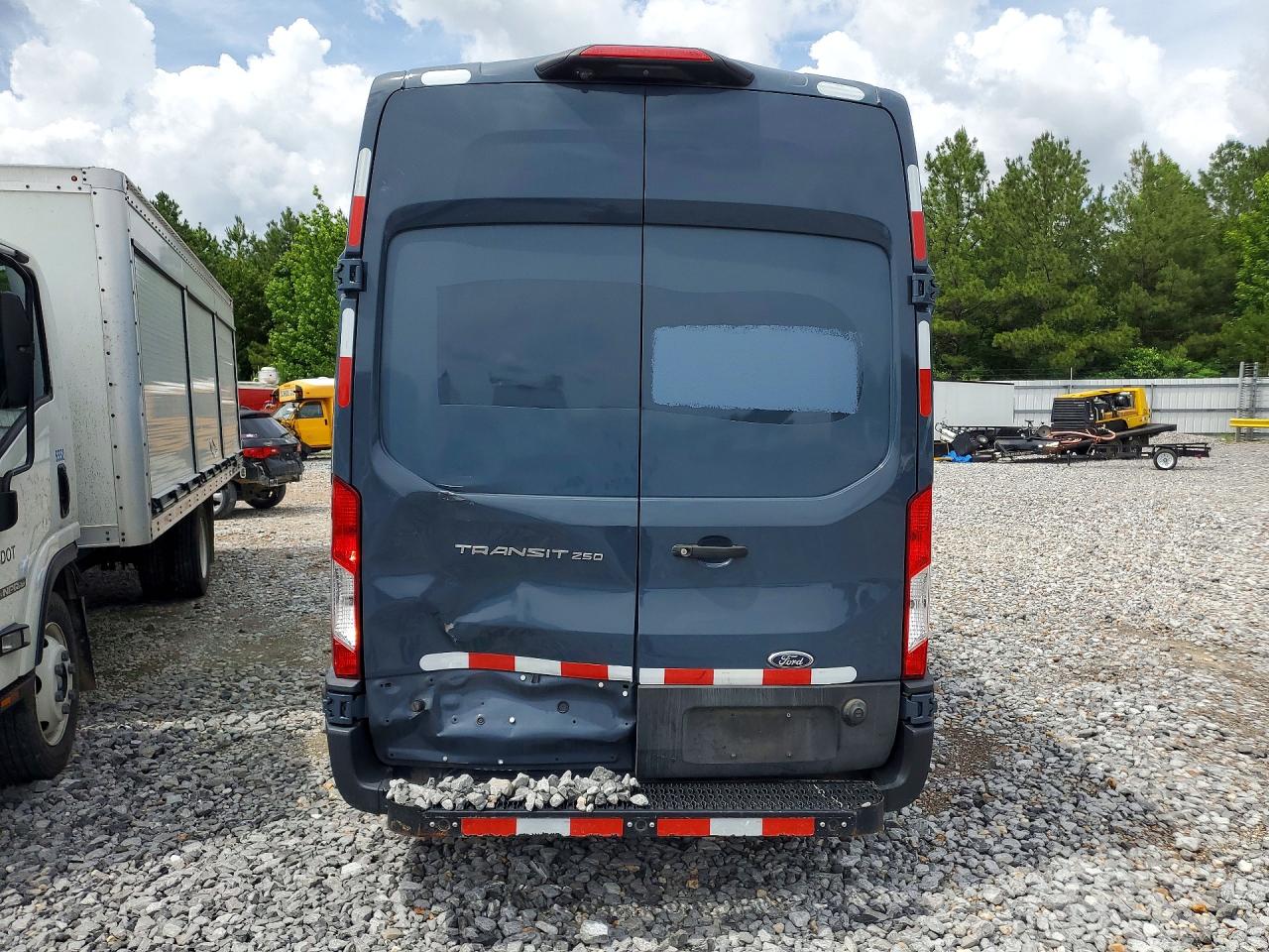 Ford Transit T-250