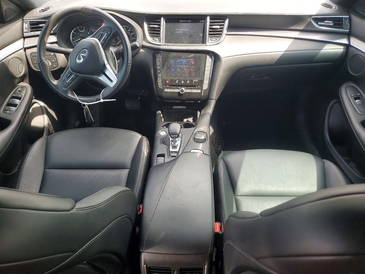 INFINITI Qx Luxe