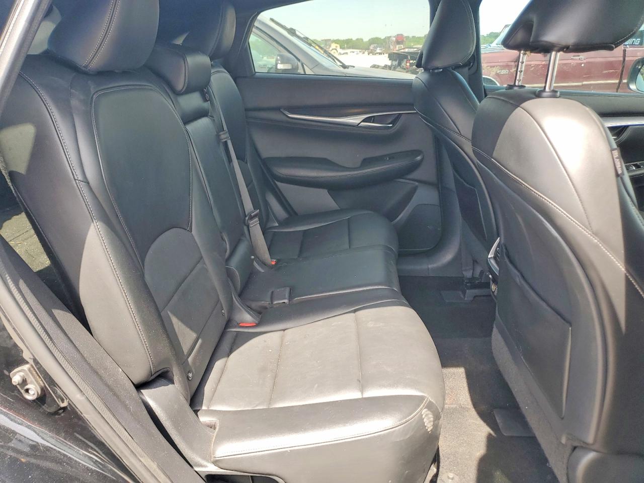 INFINITI Qx Luxe