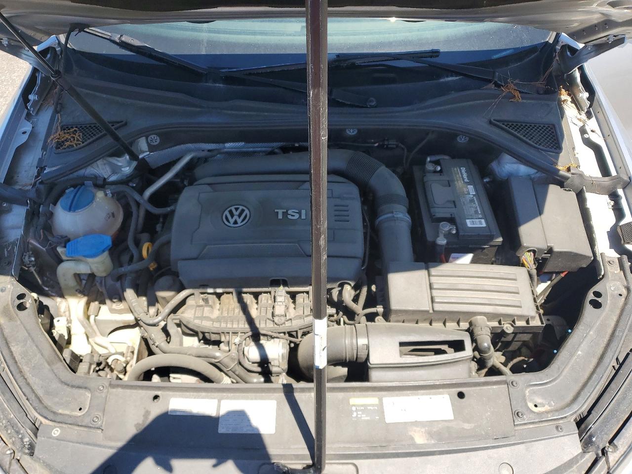 Volkswagen Passat S