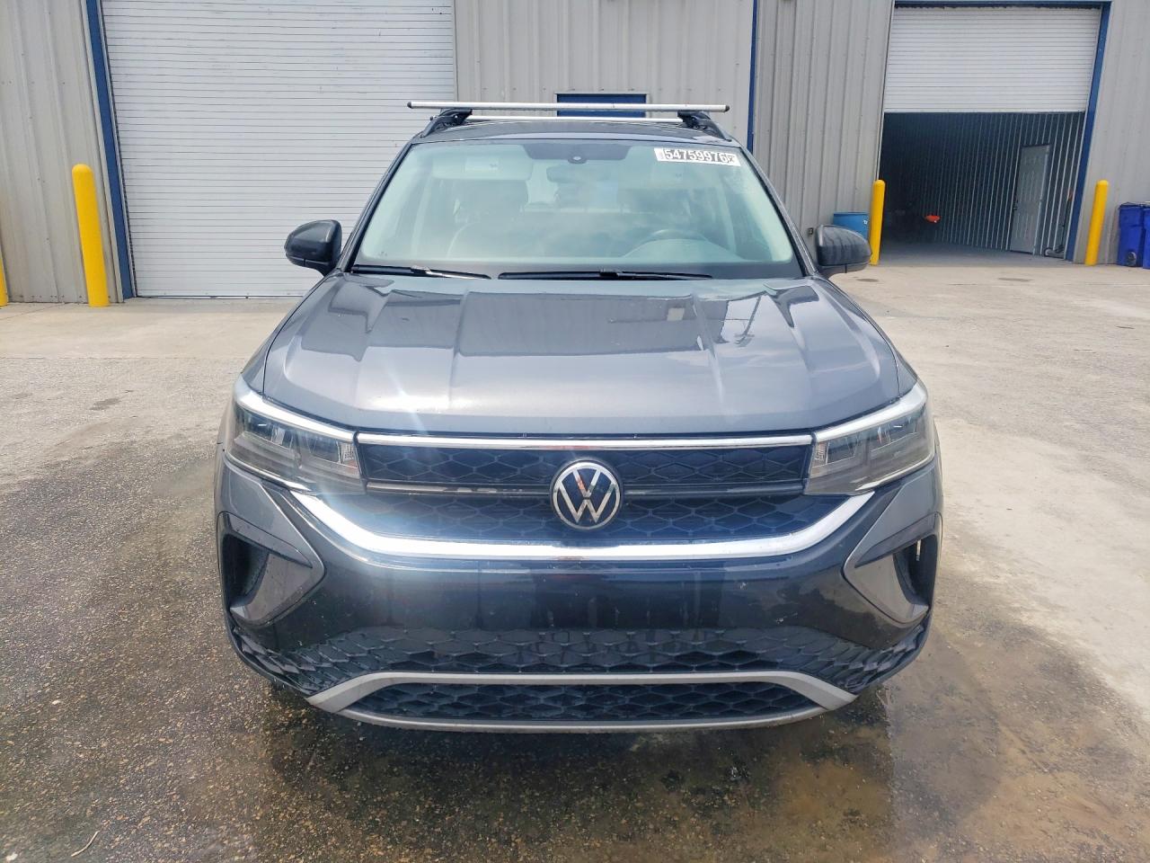 Volkswagen Taos S