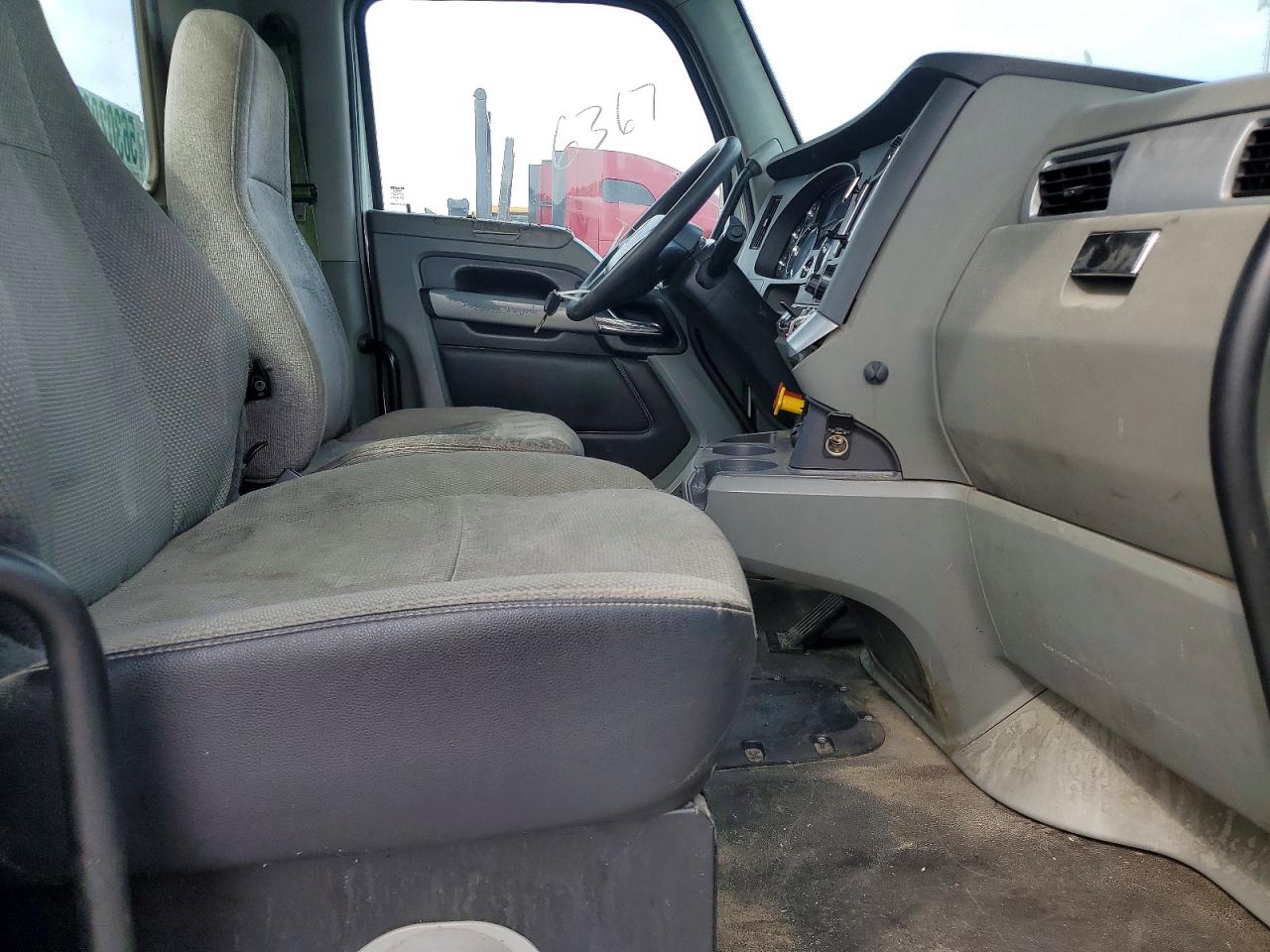 Kenworth Construction T880