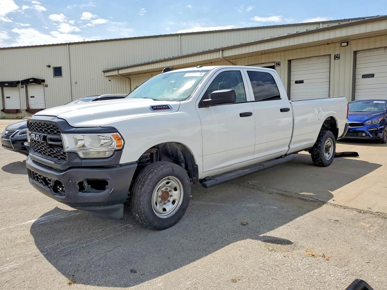 Salvage Ram 2500 Image