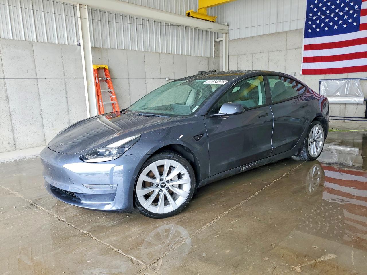 Salvage Tesla Model 3 Image