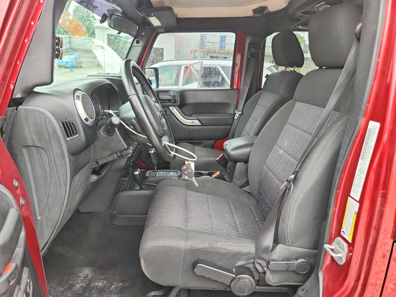 Jeep Wrangler Sahara