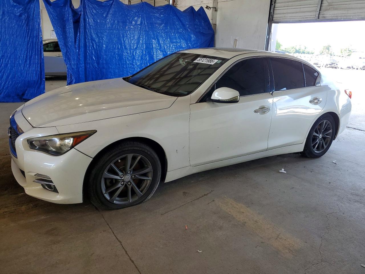 Salvage INFINITI Q50 Image