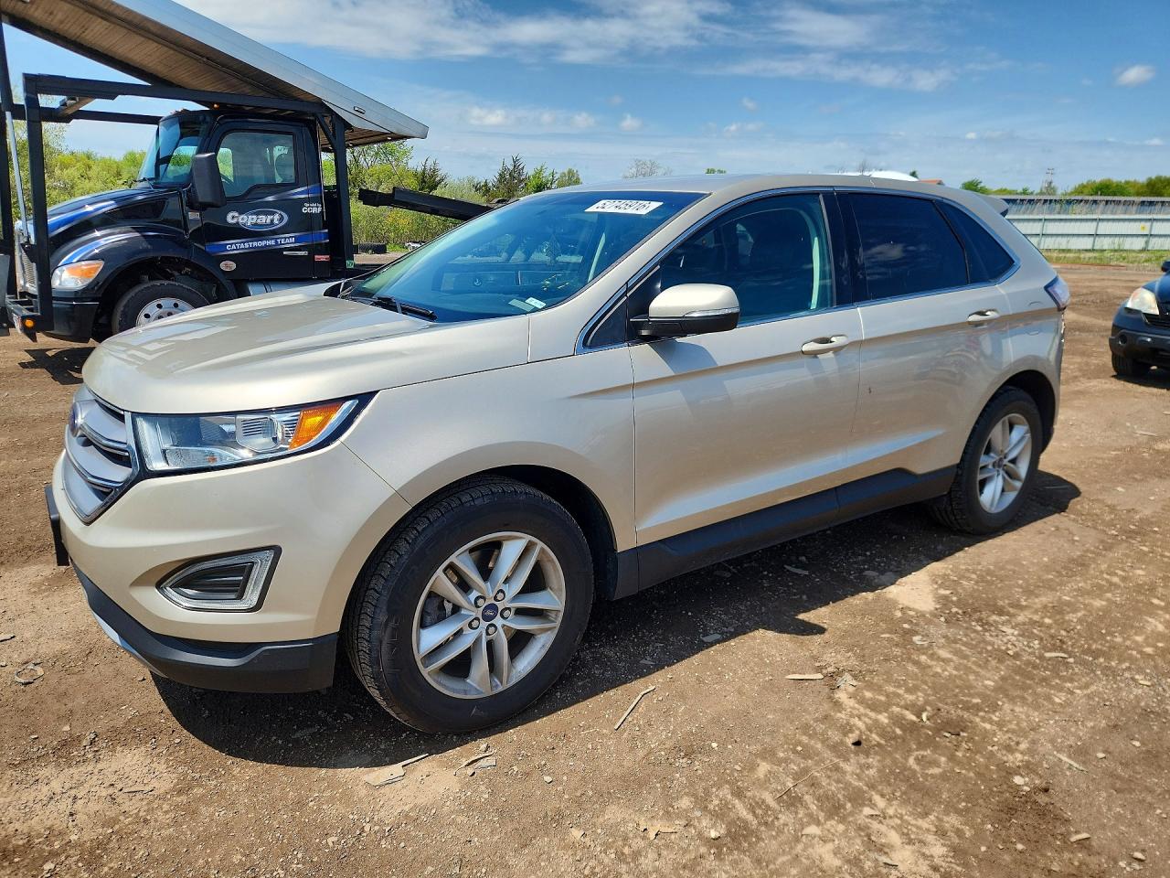 Salvage Ford Edge Image