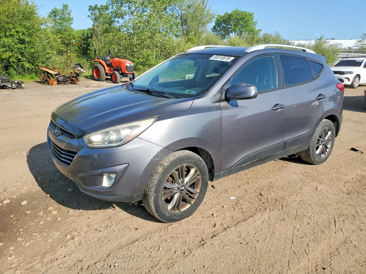 Salvage Hyundai TUCSON Image