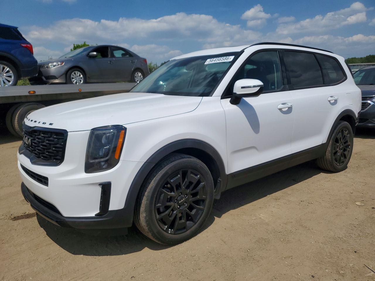 Salvage Kia Telluride Image