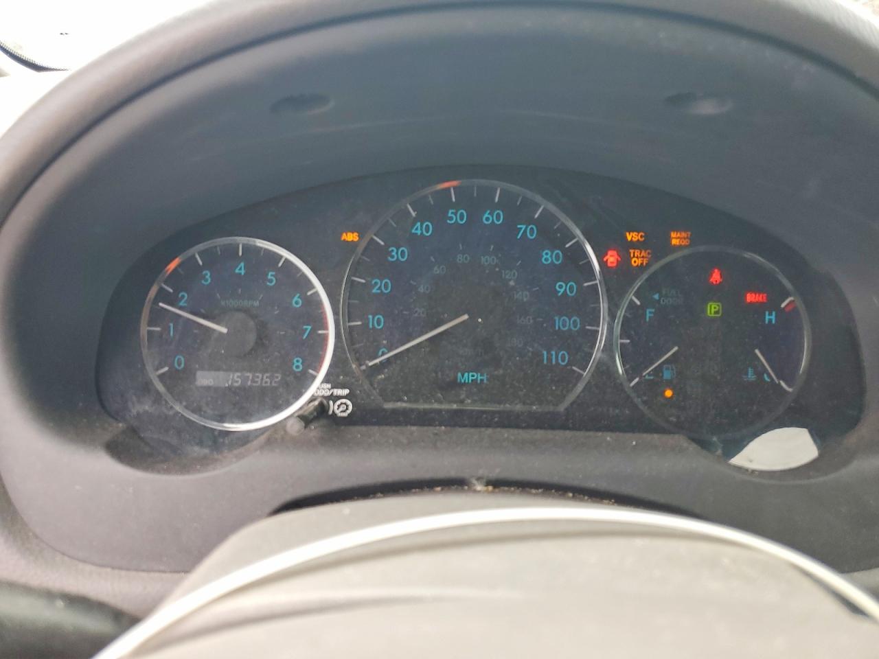 Toyota Sienna Le 8-passenger
