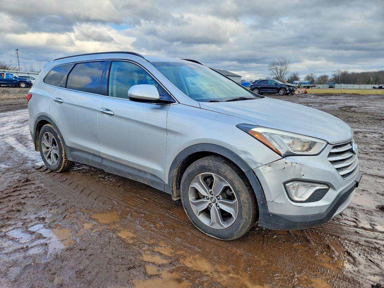 Hyundai SANTA FE