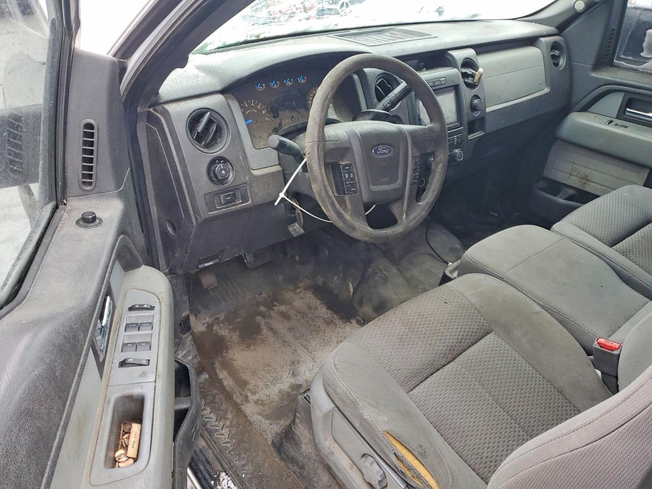 Ford F-150 Super Cab