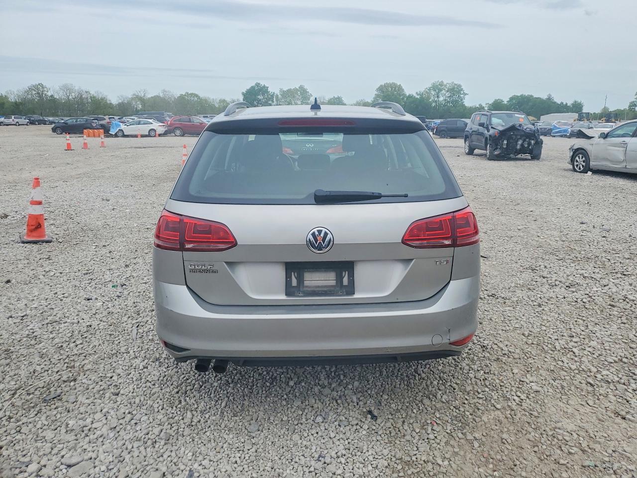 Volkswagen Golf S