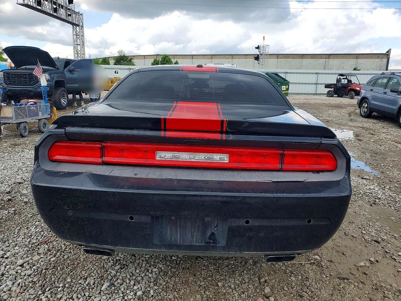 Dodge Challenger Sxt