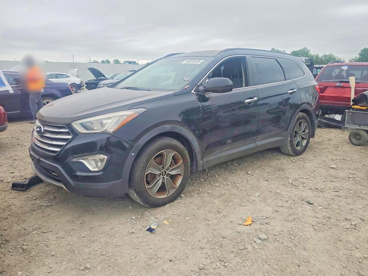 Salvage Hyundai SANTA FE Image