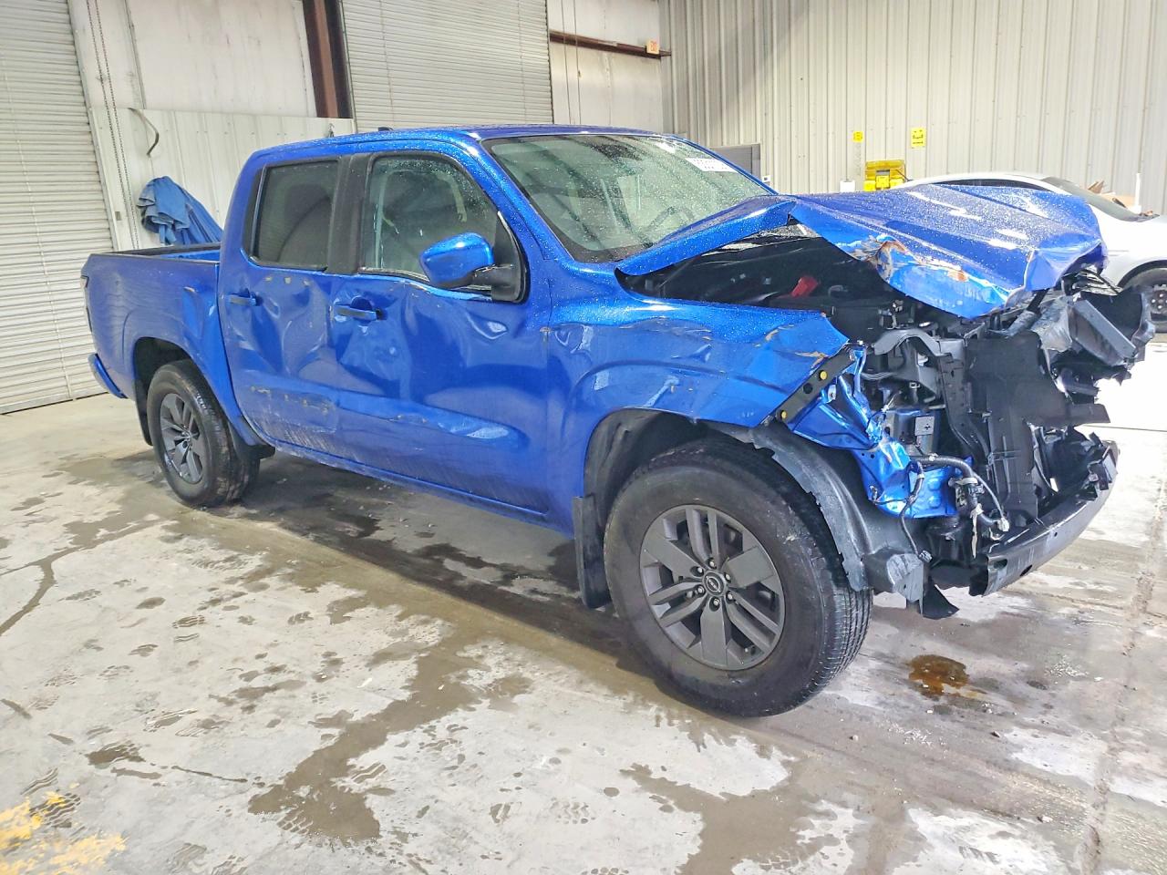 Nissan Frontier Sv