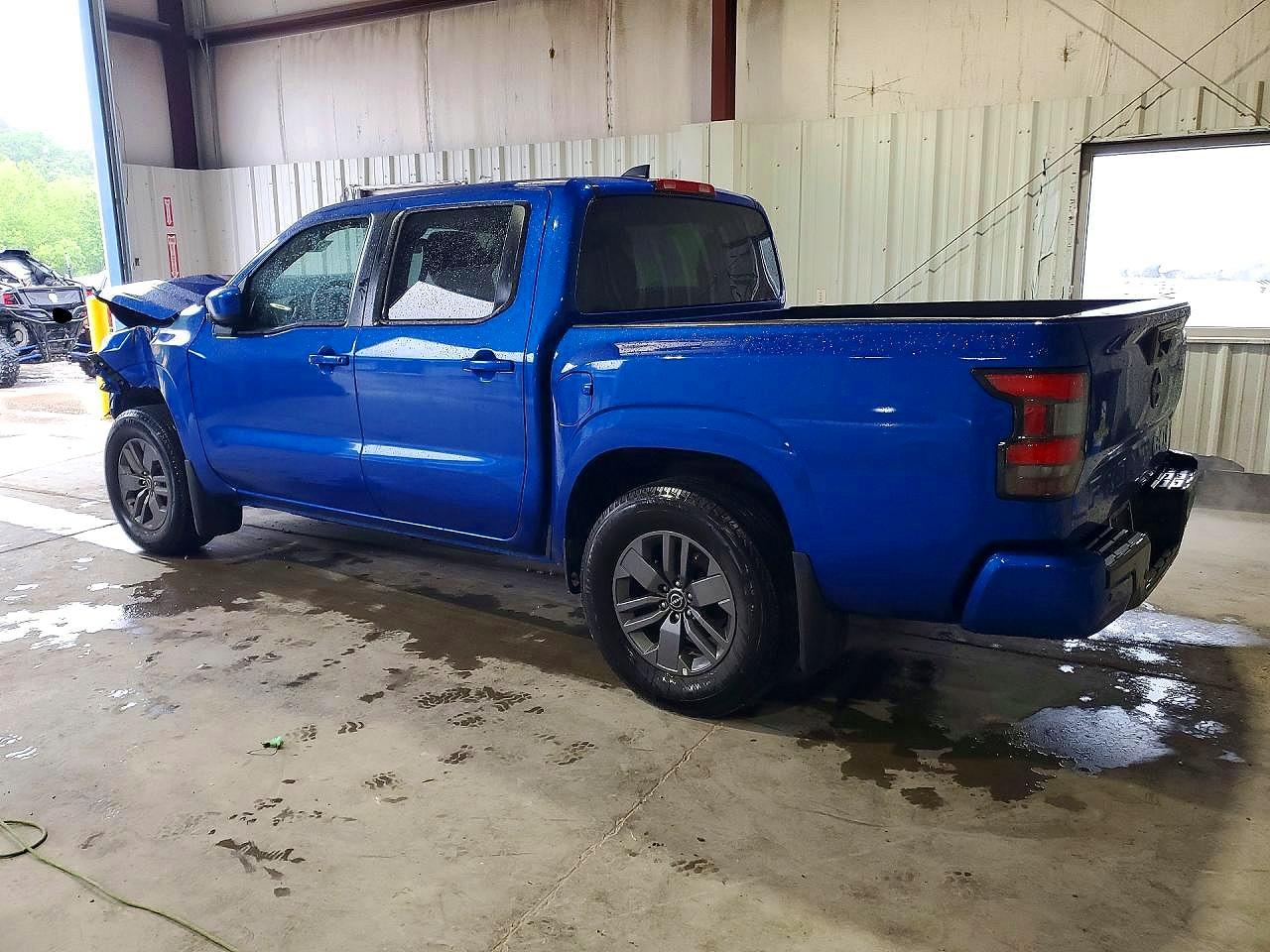 Nissan Frontier Sv