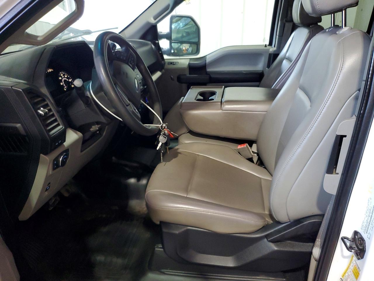 Ford F-150 Super Cab