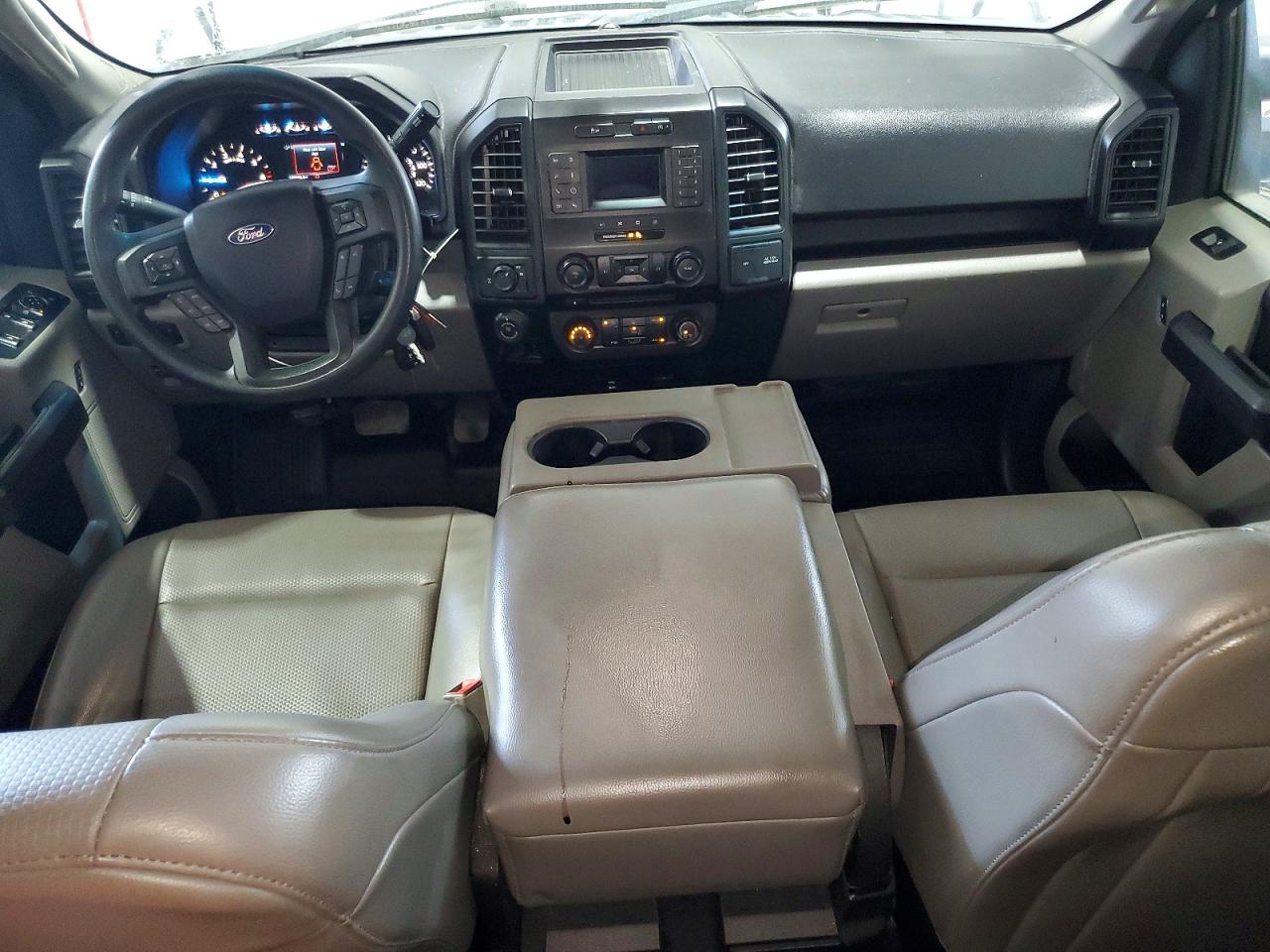 Ford F-150 Super Cab