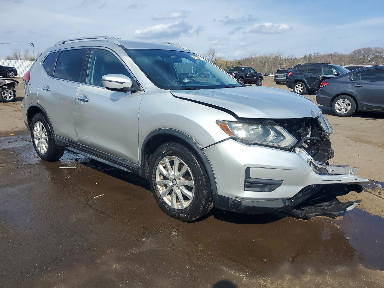 Nissan Rogue Sv