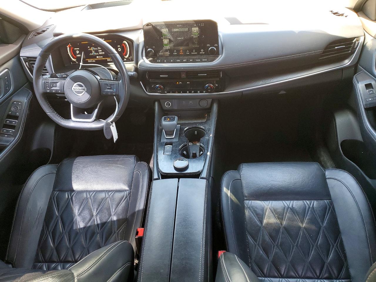 Nissan Rogue Platinum
