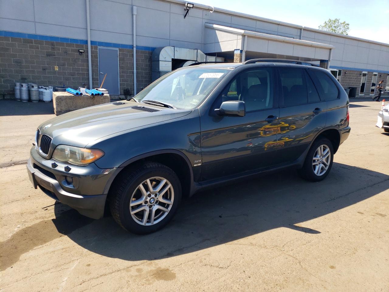 Salvage BMW X Series Image