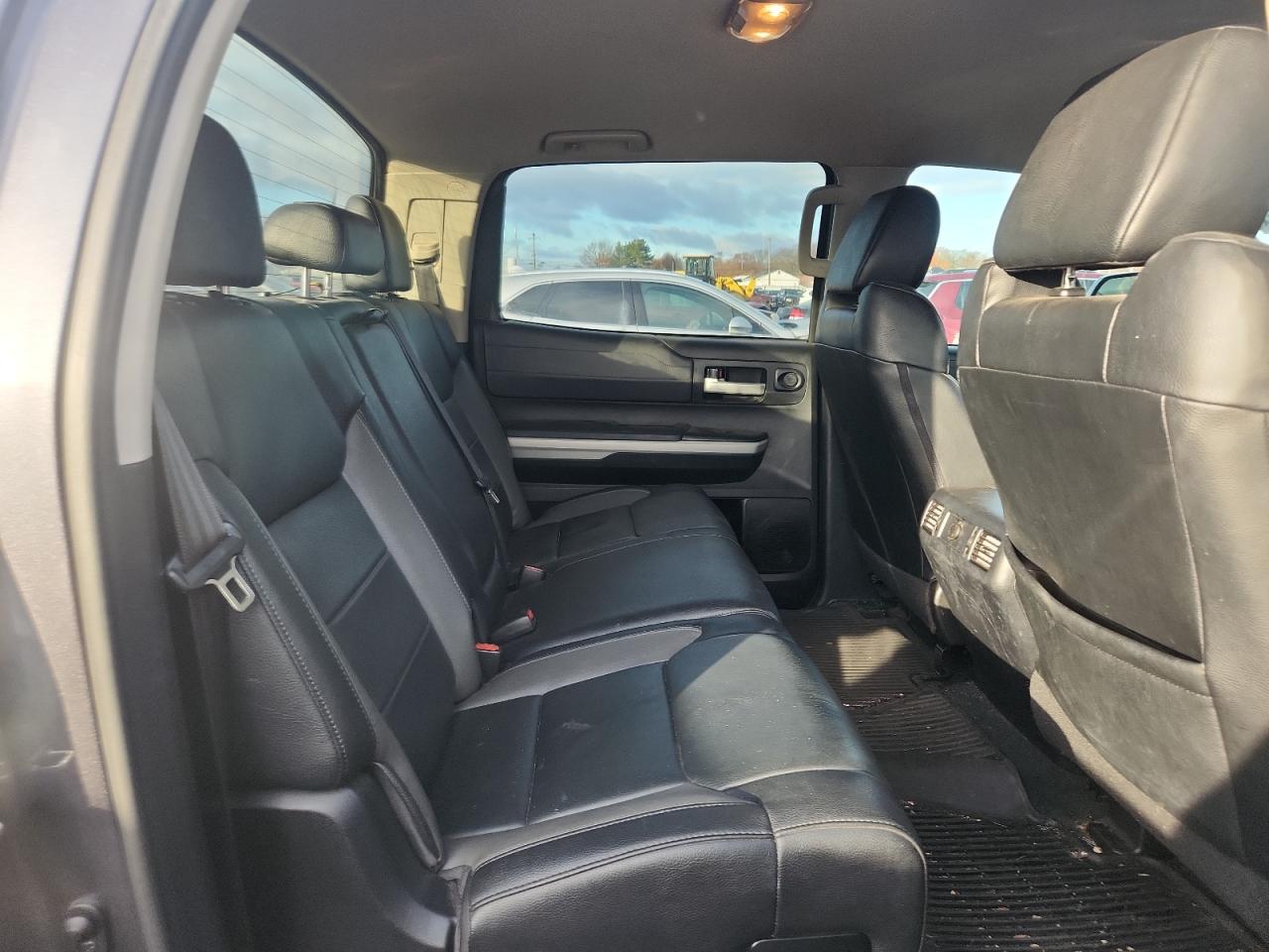 Toyota Tundra Crewmax Limited