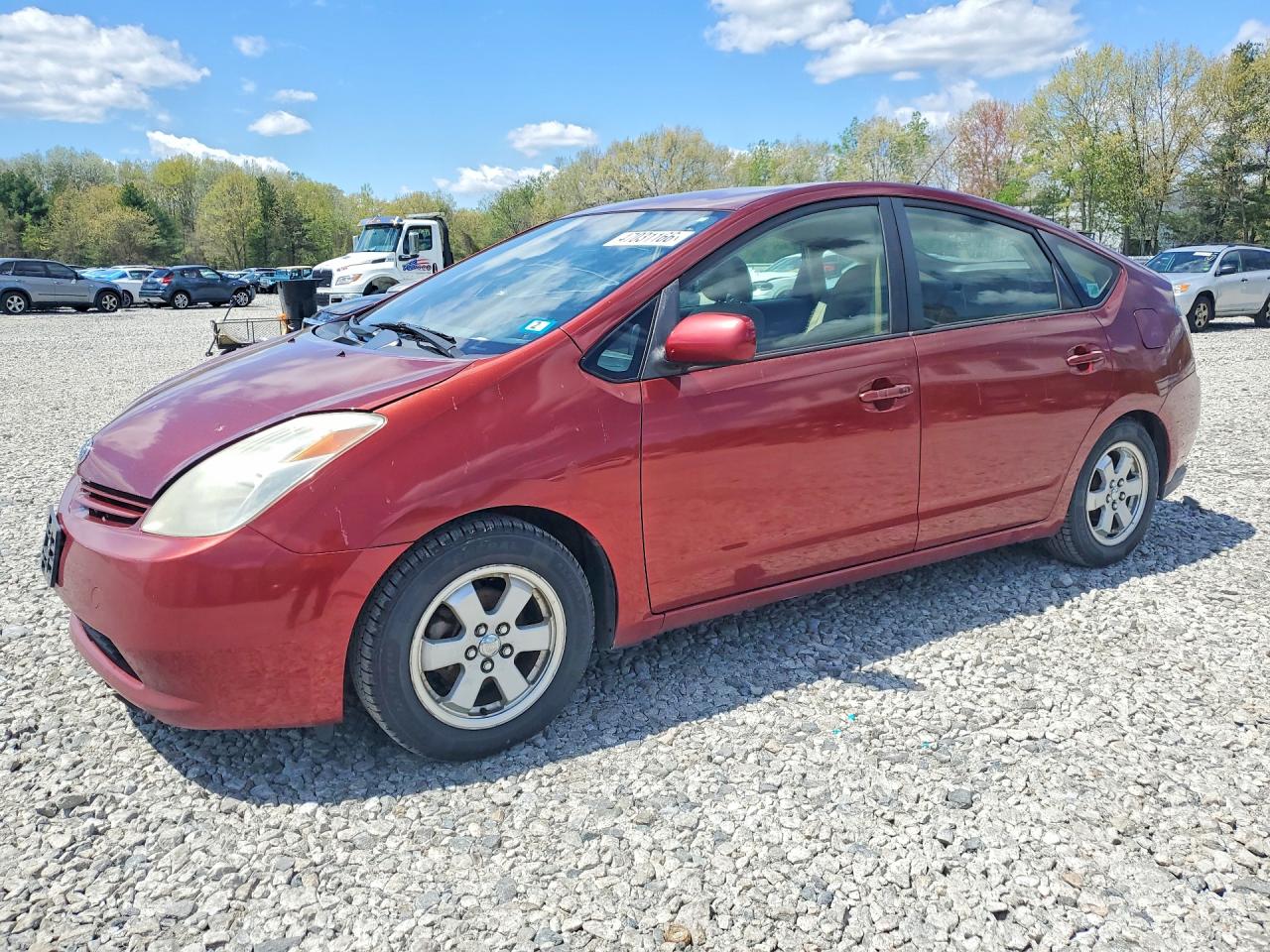 Salvage Toyota Prius Image