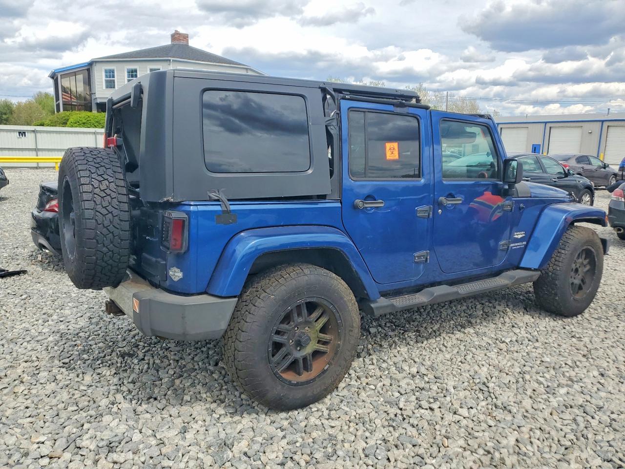 Jeep Wrangler Sahara