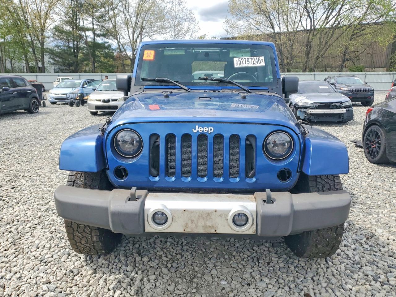 Jeep Wrangler Sahara