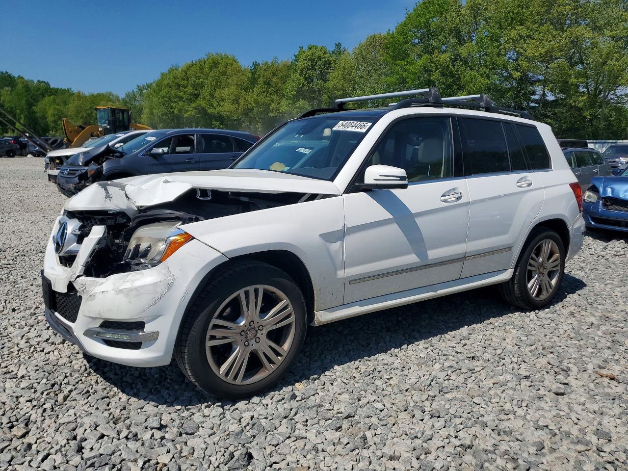 Salvage Mercedes-Benz GLK Image