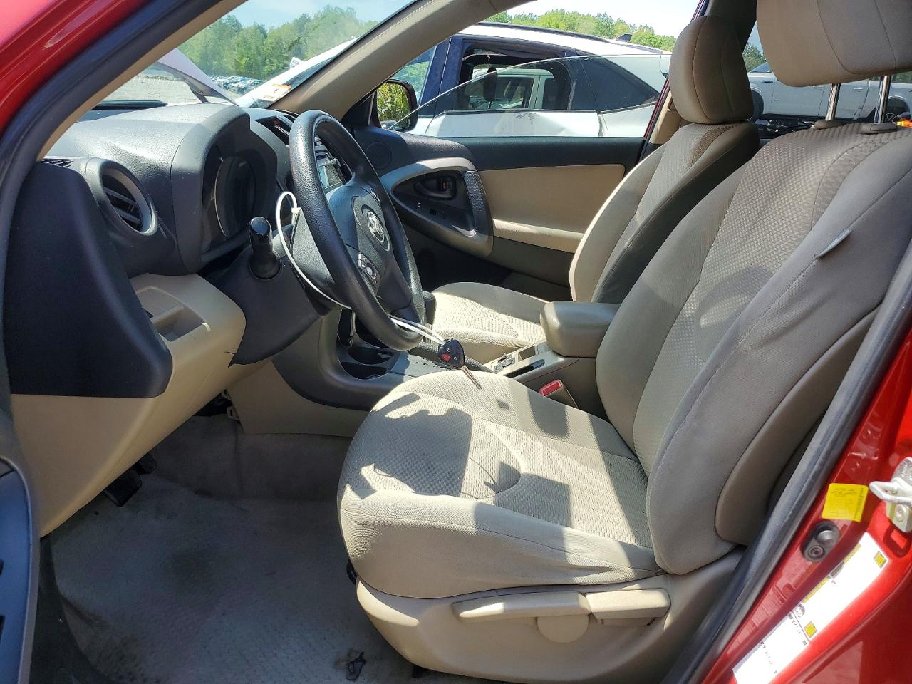 Toyota RAV4 Base