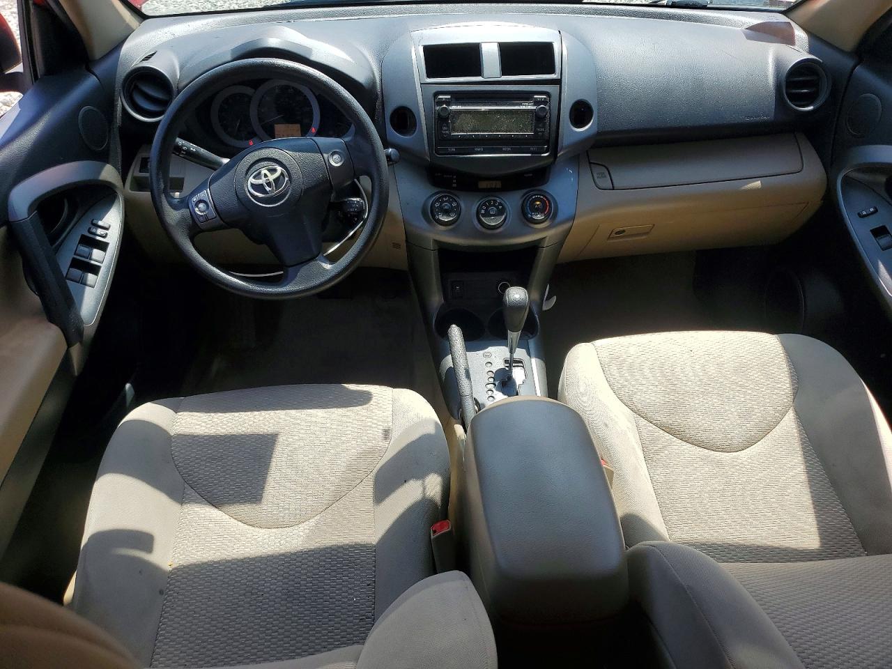 Toyota RAV4 Base