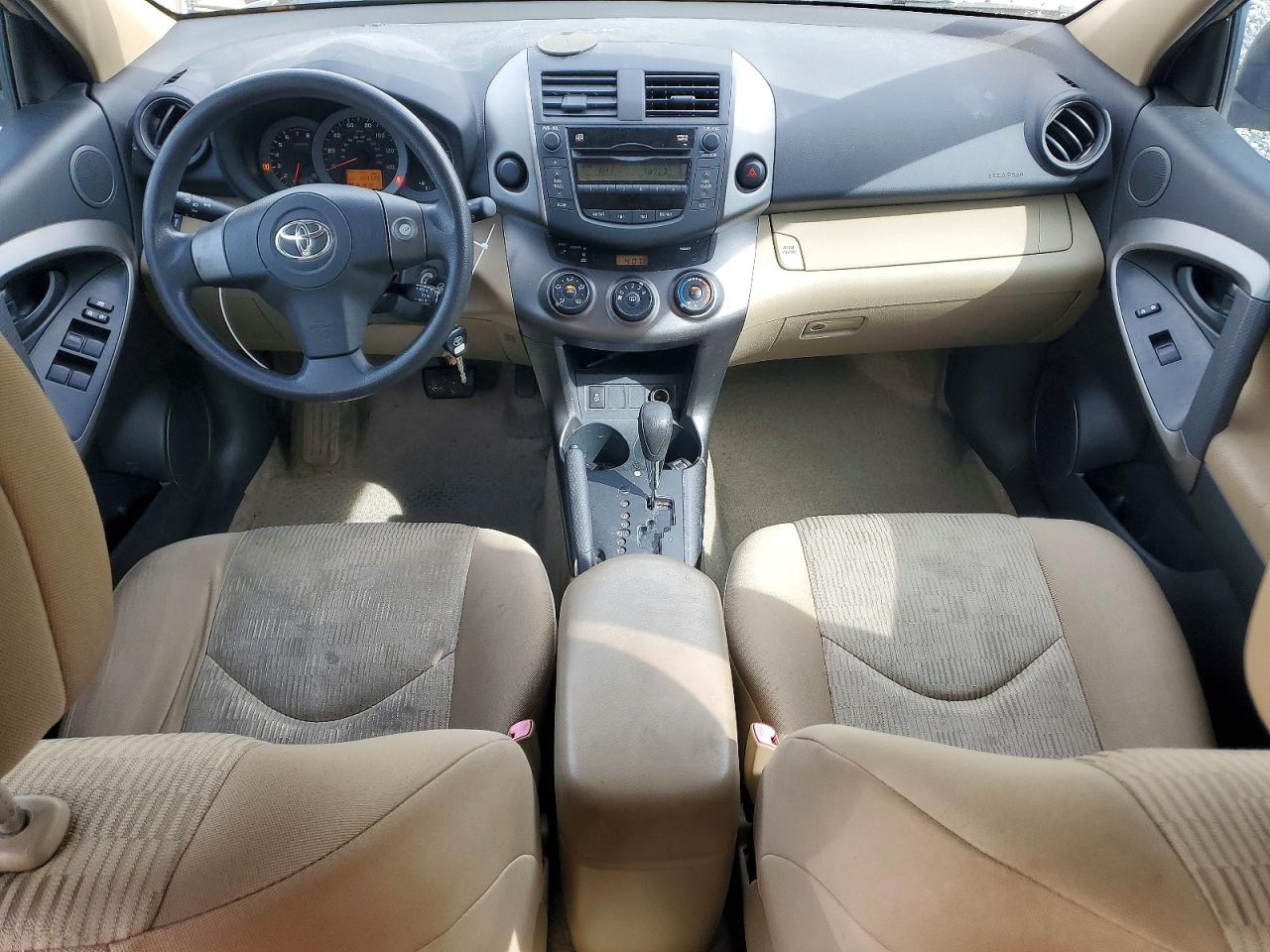 Toyota RAV4 Base