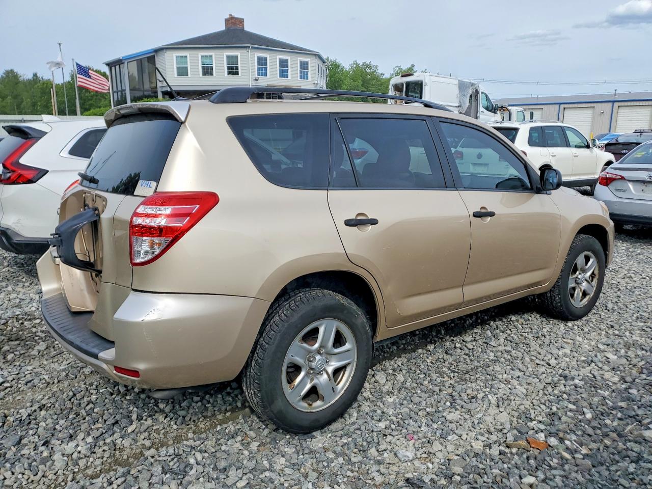 Toyota RAV4 Base
