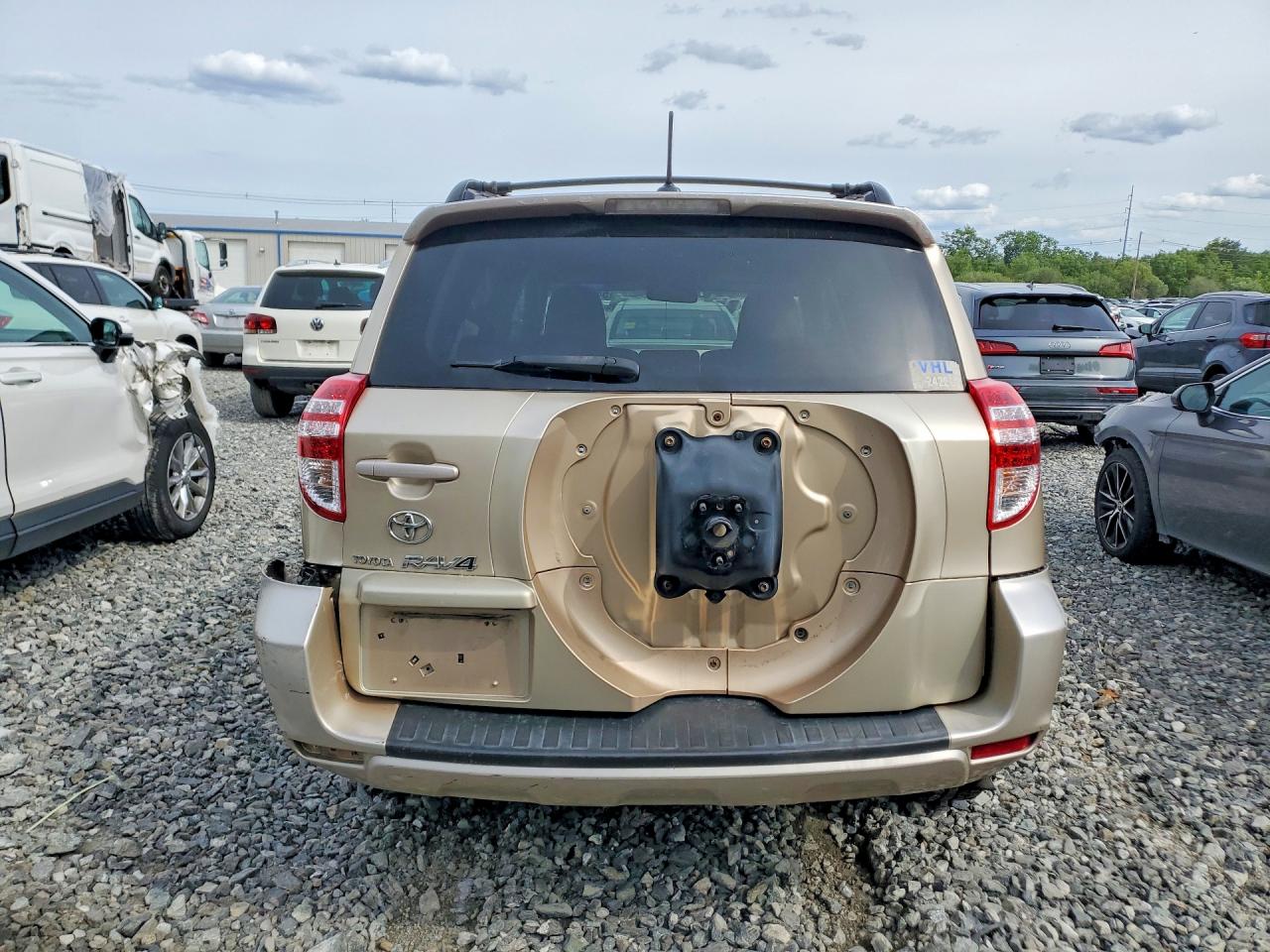 Toyota RAV4 Base