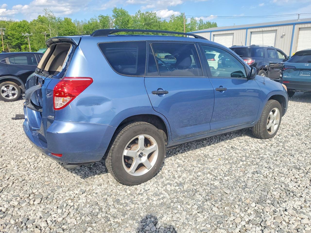 Toyota RAV4 Base