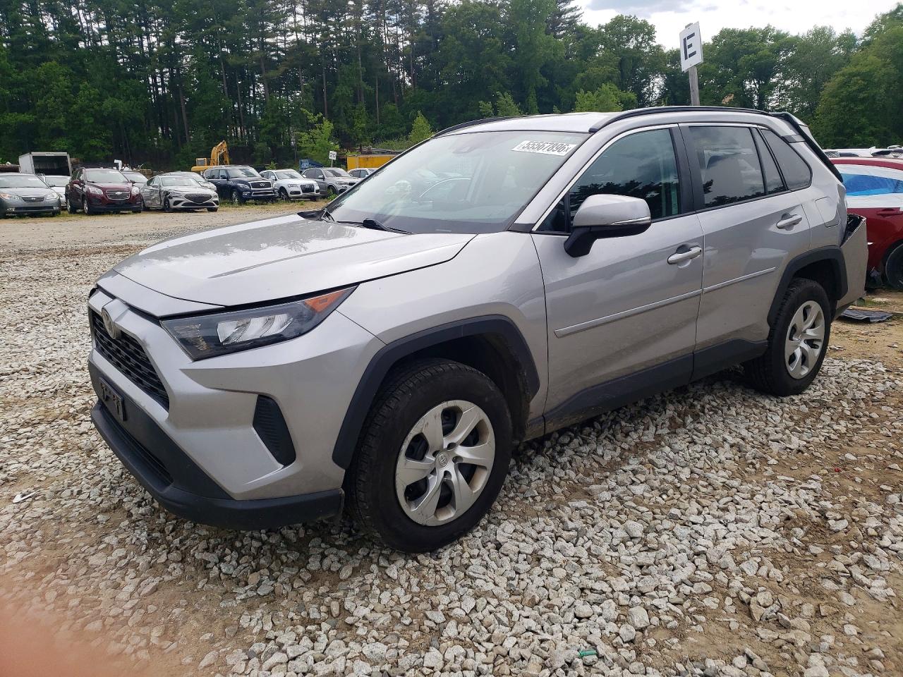 Salvage Toyota RAV4 Image