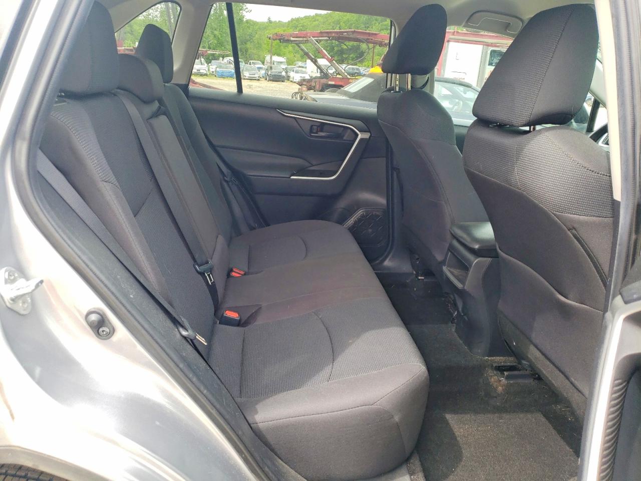 Toyota RAV4 Le