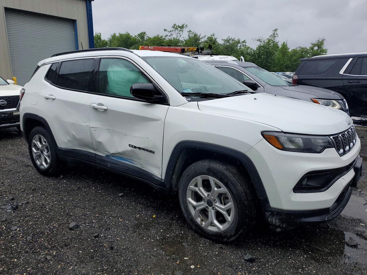 Jeep Compass Latitude