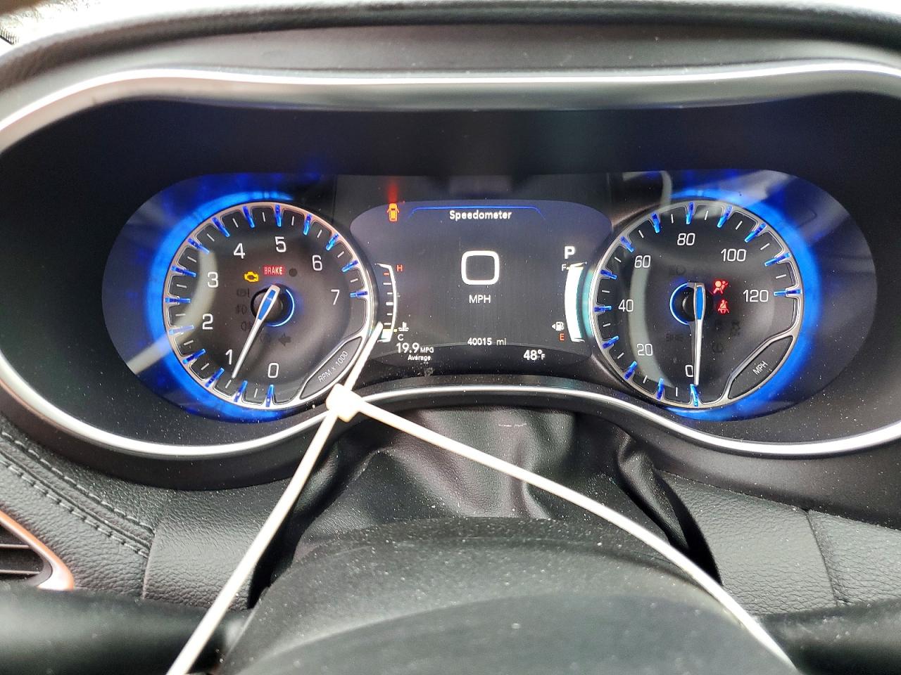 Chrysler Pacifica Limited