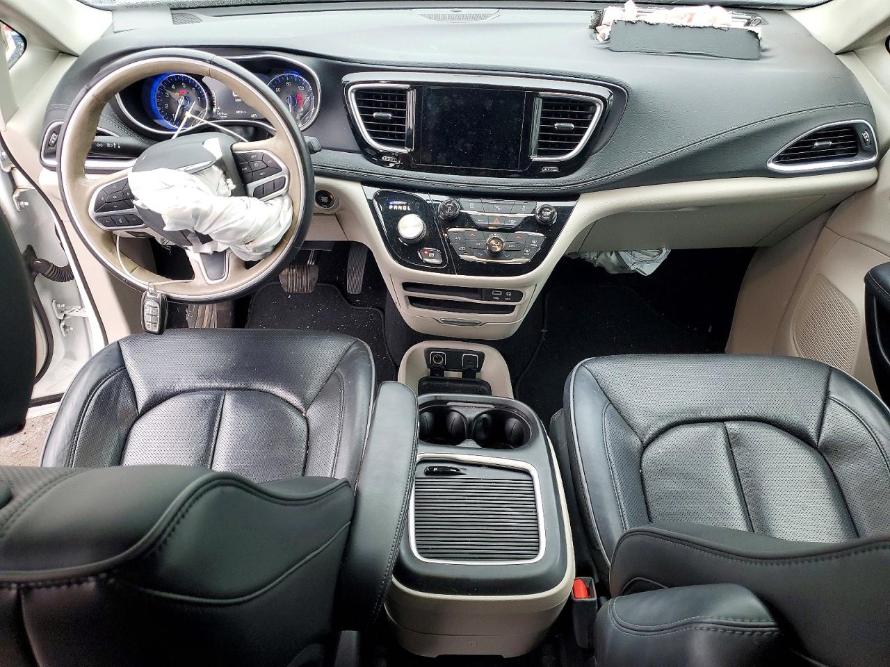 Chrysler Pacifica Limited