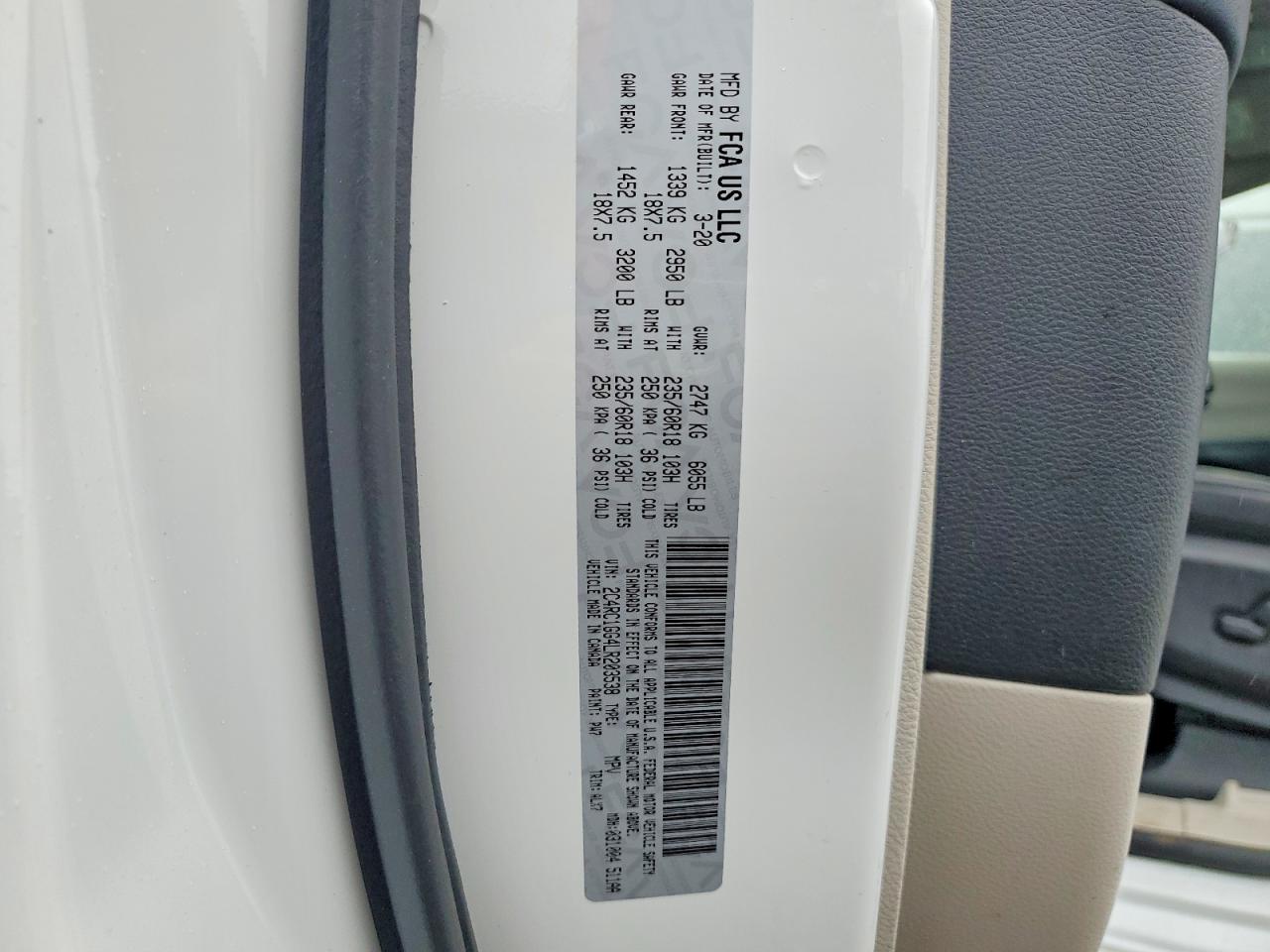 Chrysler Pacifica Limited