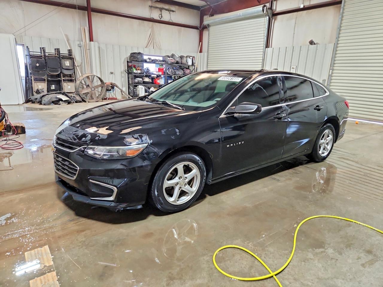 Salvage Chevrolet Malibu Image